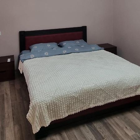 Затишна Квартира В Центрі Міста Ternopil Extérieur photo