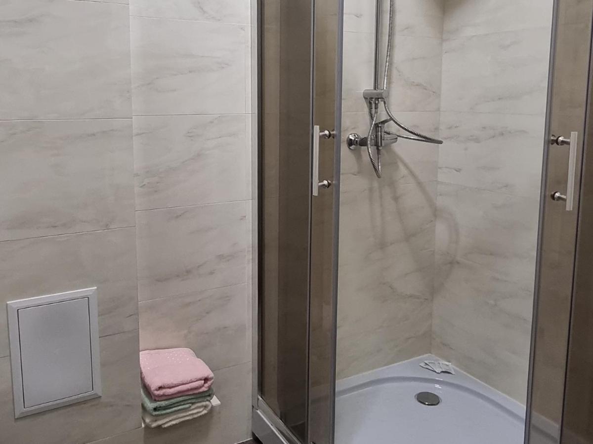 Затишна Квартира В Центрі Міста Ternopil Extérieur photo